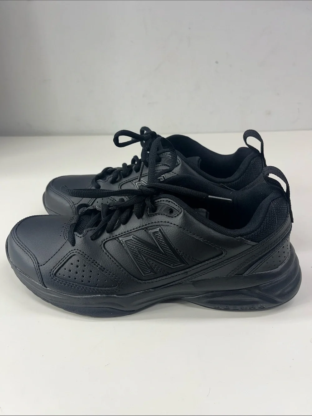 NWOB New Balance Men’s MX608 in Black Size 7